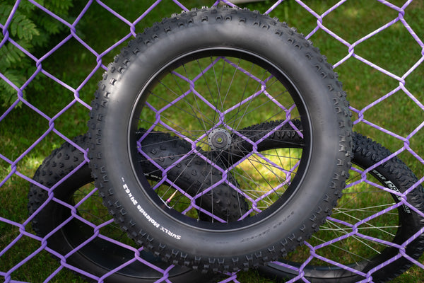 No-Nonsense Carbon Fatbike Wheels