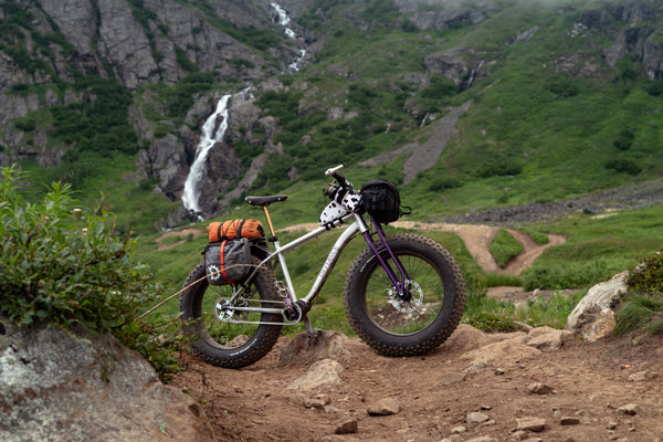 No-Nonsense Carbon Fatbike Wheels